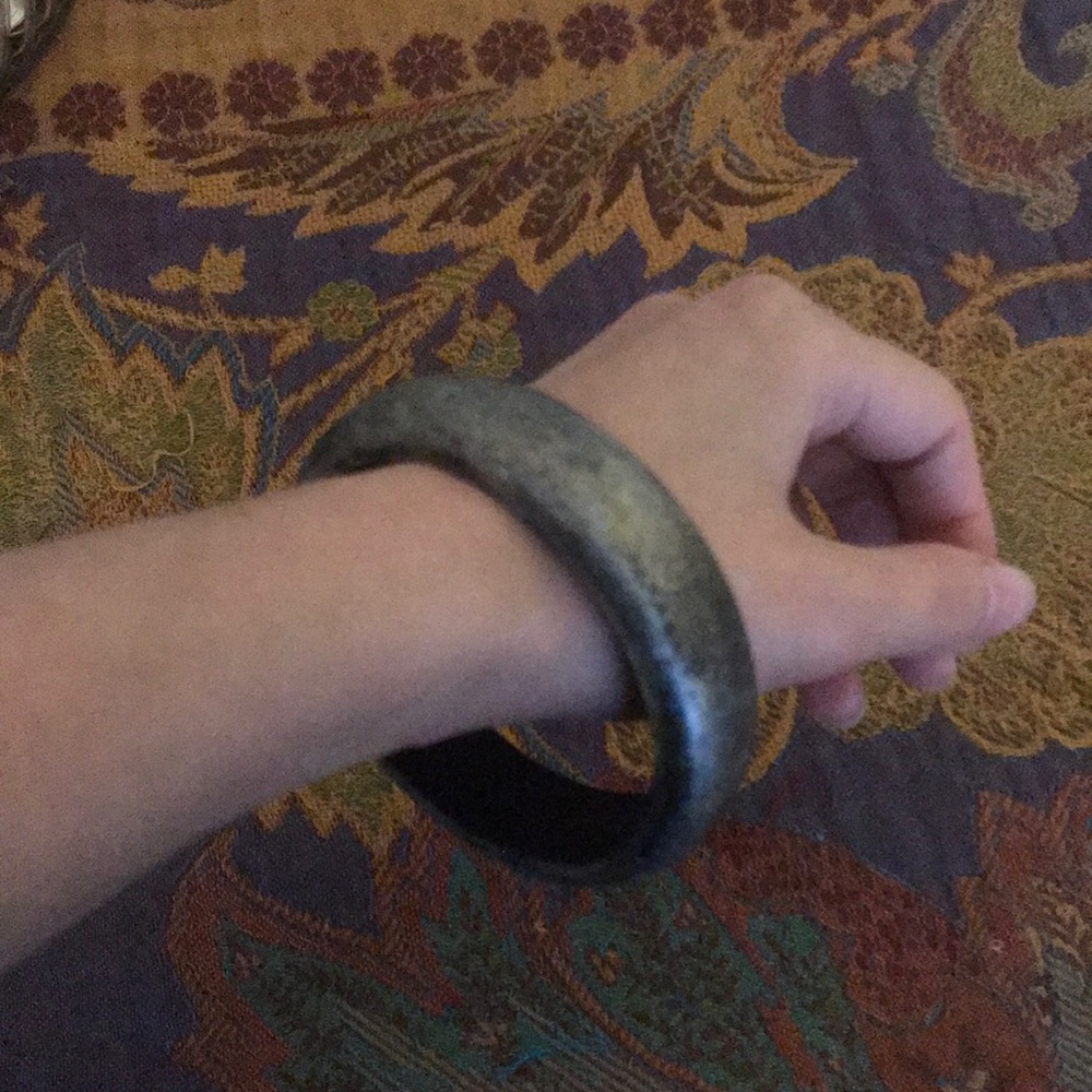 Hand painted bangle - Picture 4 of 4